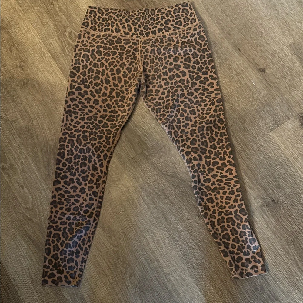 Nike Brown Leopard Print Leggings - Picture 3 of 4